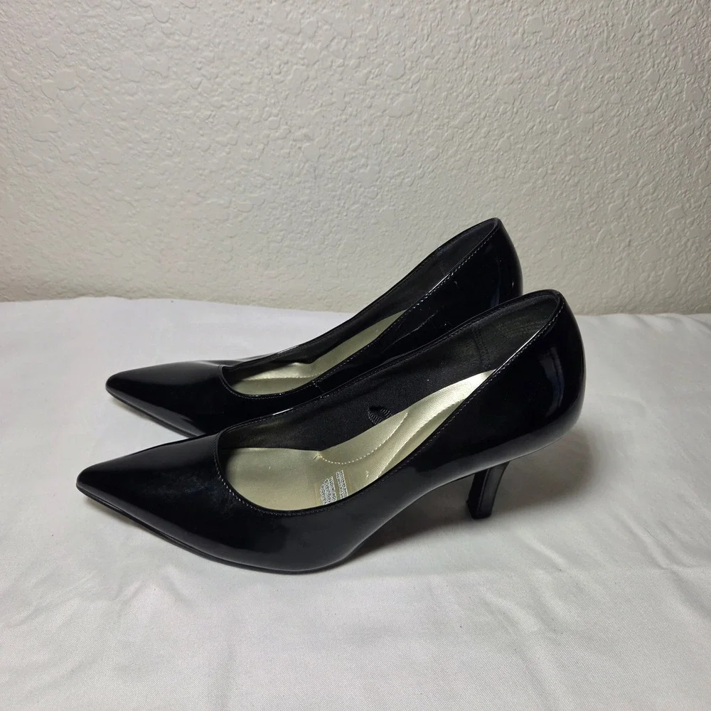 East 5th Womens Black Patent Pointed Toe Memory Foam Pumps Heel Size 8